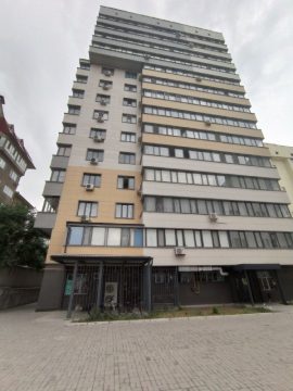 Продается 3-х комнатная квартира. ул.Уметалиева/     ул.Киевская